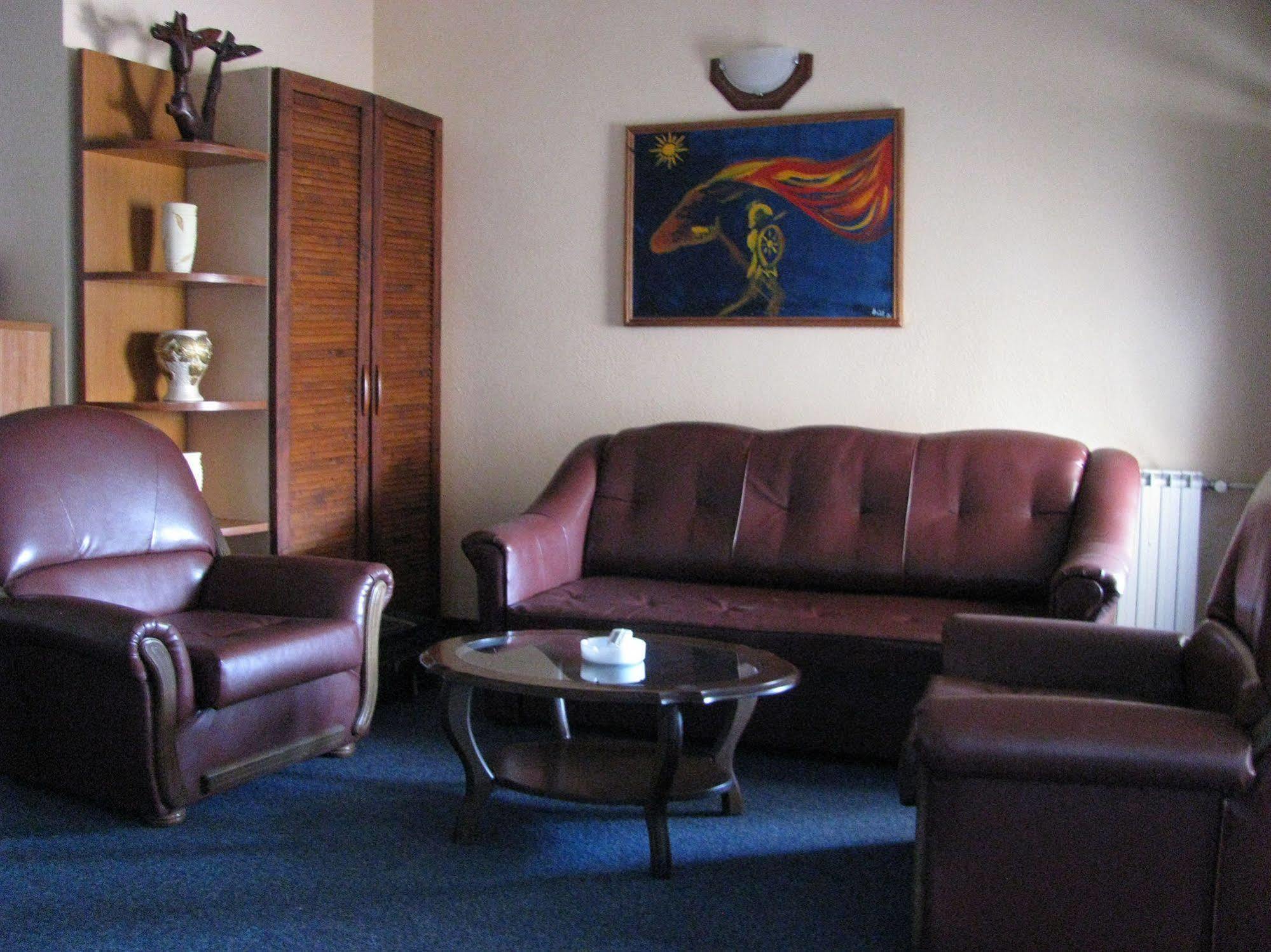 Hotel Vergina สโกเปีย ภายนอก รูปภาพ